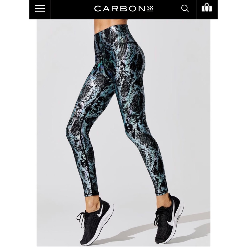 NWOT - CARBON 38- METALLIC SNAKE HIGH RISE LEGGING